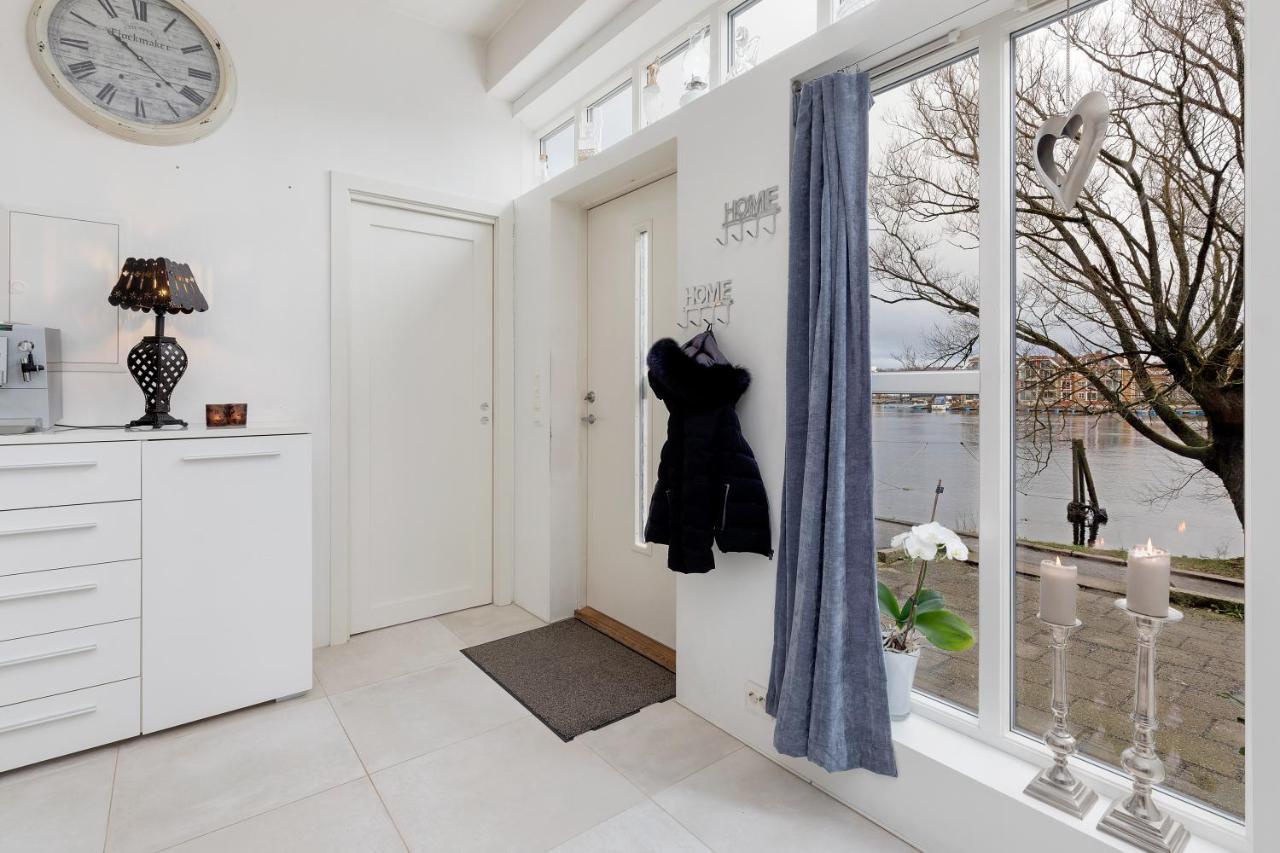 Stylish Apartment With Beautiful Views Of The River, Beach Nearby Kristiansand Esterno foto
