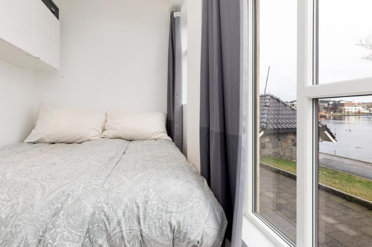Stylish Apartment With Beautiful Views Of The River, Beach Nearby Kristiansand Esterno foto